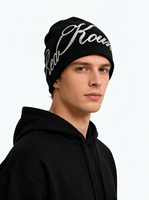 Vente en gros de bonnets en jacquard gothique Y2K d'hiver, logo personnalisé, broderie 3D, bonnet tricoté, méthode d'impression à la main, tissu commun 100%