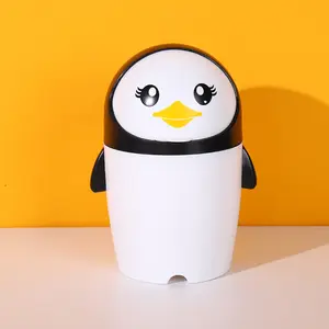 Schattige Pinguïn Draagbare Mini Vuilnisbak Kantoor Bureaublad Afvalbak Plastic Tafelblad Prullenbak