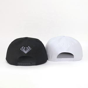 Cappellini Snapback Hip Hop OEM/ODM Personalizzati a 6 Pannelli Strutturati da Uomo con Visiera Piatta, Logo Ricamato, in Acrilico, Taglia Regolabile - Product Image 5