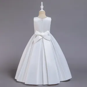 Vente en gros charmante robe de bal formelle sans manches 4-14Y robe en satin perlé robes de cérémonie blanches de luxe pour petites filles