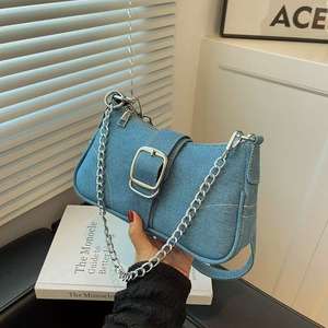 กระเป๋าสะพายไหล่ผ้ายีนส์แฟชั่นพร้อมหัวเข็มขัดโลหะกระเป๋าคาดลำตัวแบบลำลองรูปดวงจันทร์ - Product Image 4