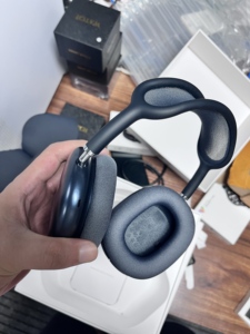 Audífonos Inalámbricos Oneodio SuperEQ A200 ANC con Cancelación Activa de Ruido, Auriculares Over-Ear con Micrófono ENC, Audio de Alta Resolución y Aplicación - Product Image 2