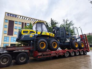 ORIEMAC XVY18C Skidder forestier avec grue télescopique hydraulique, grappin rotatif pour bois, moteur diesel, pompe à engrenages, PLC - Product Image 6