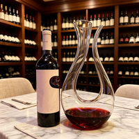 Handgemaakte luxe glazen waterdruppelvormige karaf 900ml, moderne lichte luxe fusion stijl, restaurant- en bruiloftcollectie