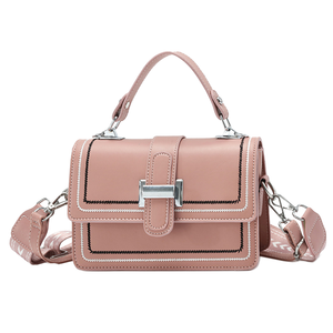 กระเป๋าสะพายไหล่สำหรับผู้หญิงกันน้ำและพกพาได้กระเป๋าโท้ทหนัง PU ดีไซน์หรูหราทันสมัย - Product Image 1