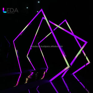 Arco de boda de alta calidad LEDA, LED, arco que cambia de Color personalizado, centros de mesa de iluminación para telón de fondo de boda - Product Image 1