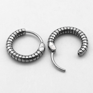 yunnique Hoop Earrings Titanium Steel Geometric Round Easy Clip Stud Earrings For <b>Couples</b> Fashion Jewelry - Product Image 4