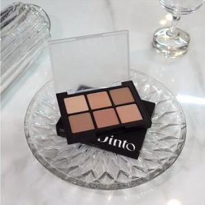 Dinto Blur-Finish Shadow 701 Jane Austen Paleta de sombras de ojos coreana mate y brillante de larga duración Maquillaje de K-Beauty suave - Product Image 1