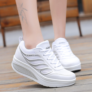 New Women's Spring <strong>Sneakers</strong> Mesh Breathable Casual Shoes Thick <strong>Sole</strong> Travel Shoes - Product Image 2