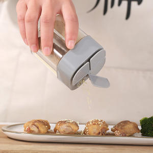 Ustensiles de cuisine intelligents, barbecue portable d'extérieur, couvercle rabattable, boîte à épices à quatre compartiments, boîte à poudre de poivre, shaker à assaisonnements transparent en plastique PS - Product Image 3