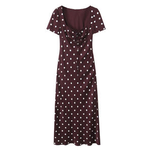 <span class=keywords><strong>Robe</strong></span> à col carré à pois rétro pour femmes, OEM personnalisé |   <span class=keywords><strong>Robe</strong></span> mi-longue à nouer à la taille pour un look élégant d'inspiration vintage, robes imprimées - Product Image 1