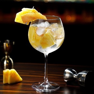 Verre à gin tonic transparent, gobelet personnalisé avec logo, verre à cocktail haut pour bar, pub, hôtel, verre à gin tonic très vendu en Europe - Product Image 3