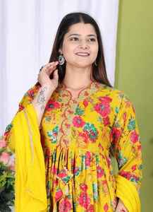 Nouveau best-seller : Peplum ethnique en rayonne avec dhoti et dupatta élégant pour tenue de soirée, en matériaux recyclés, toutes saisons - Product Image 2