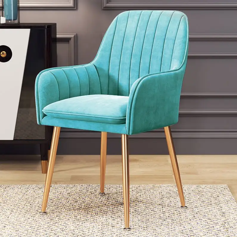 回転可能なゴールドメタリックベルベットの椅子現代的なダイニングルーム家具2019