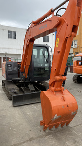 Excavadora Hidráulica Usada Hitachi ZX60 de 6 Toneladas, Motor y Caja de Cambios, para Excavación de Zanjas en Huertos, de Respuesta Rápida y Alta Durabilidad - Product Image 6