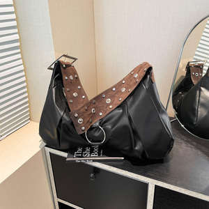 Women's shoulder <b>bag</b> Y2k personalized rivet <b>large</b> capacity crossbody <b>bag</b> retro motorcycle style <b>bag</b> - Product Image 5