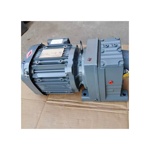 Motorreductor de Engranajes Helicoidales R47 DRE90M4 de Diseño Original, 1.1kW, Montaje a Pie, Eje Paralelo, Reductor de Engranajes Industrial - Product Image 6