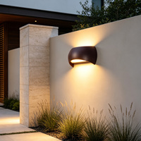 Lampe murale LED extérieure en alliage d'aluminium, indice d'étanchéité IP65, anti-éblouissement, économie d'énergie, idéale pour les cours