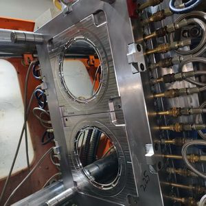 ISO chứng nhận thành phần Quang học khuôn nhà sản xuất tallado de micas pticas ống kính nhựa tiêm khuôn với Fresnel cấu trúc - Product Image 3