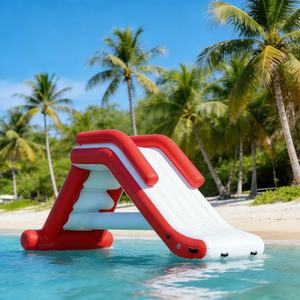 EJIA Toboggan <span class=keywords><strong>aquatique</strong></span> gonflable de 13 pieds pour les fêtes estivales, petit bateau à rames avec toboggan pour enfants, échelle d'escalade - Product Image 1