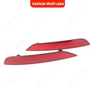 Juego de Lentes LED para Reflector de Parachoques Trasero de Audi Q2 2017-2024, Luz Roja Plana, Señal de Advertencia Lateral - Product Image 5