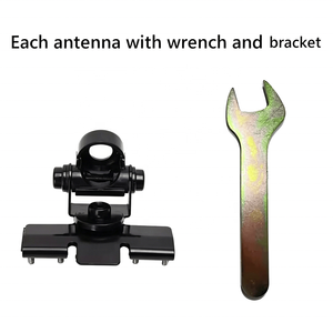 4x4 Off Road Antenna 60cm 80cm 100cm Heavy Duty Spring Barrel Decorative Antenna With <b>Bracket</b> Installed on the Engine Hood - Product Image 2