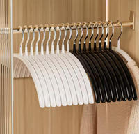Cintres en métal antidérapants de haute qualité pour vêtements, vente en gros, grande taille, best-seller