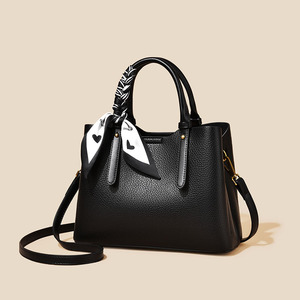 Cross-border Hot Selling Women's Bucket Bag Zipper Guangzhou 2025 New Arrival Portable <strong>Shoulder</strong>/Crossbody <strong>Strap</strong> Large Capacity - Product Image 5