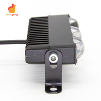 Mini calandre de voiture super lumineuse avec lentille de projecteur LED avant avec phares haute performance à trois yeux