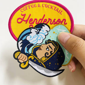 낮은 최소 주문 수량 2023 신상 패션 맞춤형 직조 패치 의류 브랜드 로고 배지 아플리케 의류 패치 - Product Image 4