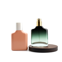 Flacon de parfum vide en verre plat vert dégradé de couleur personnalisé de 30ml flacon vaporisateur de parfum rose pour femme avec couvercle