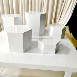 Support de présentation de desserts hexagonal de haute qualité en fer Furun pour les décorations de mariage et d'événements festifs - Product Image 2