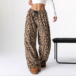 Pantalons larges à jambes larges en molleton à imprimé léopard contrasté, mode décontractée pour femmes, nouvelle collection automne-hiver, vente en gros - Product Image 2