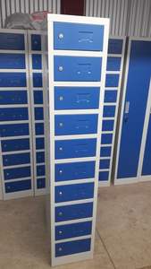 Carrito de Almacenamiento con Puerta Abatible de Hierro, con Cerradura, para Computadoras Portátiles, con Espacio para Cargar Celulares - Product Image 5