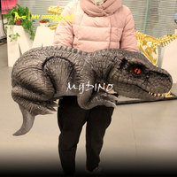 Marionnette de bébé T-Rex réaliste My Dino pour une utilisation en intérieur et en extérieur, personnalisable