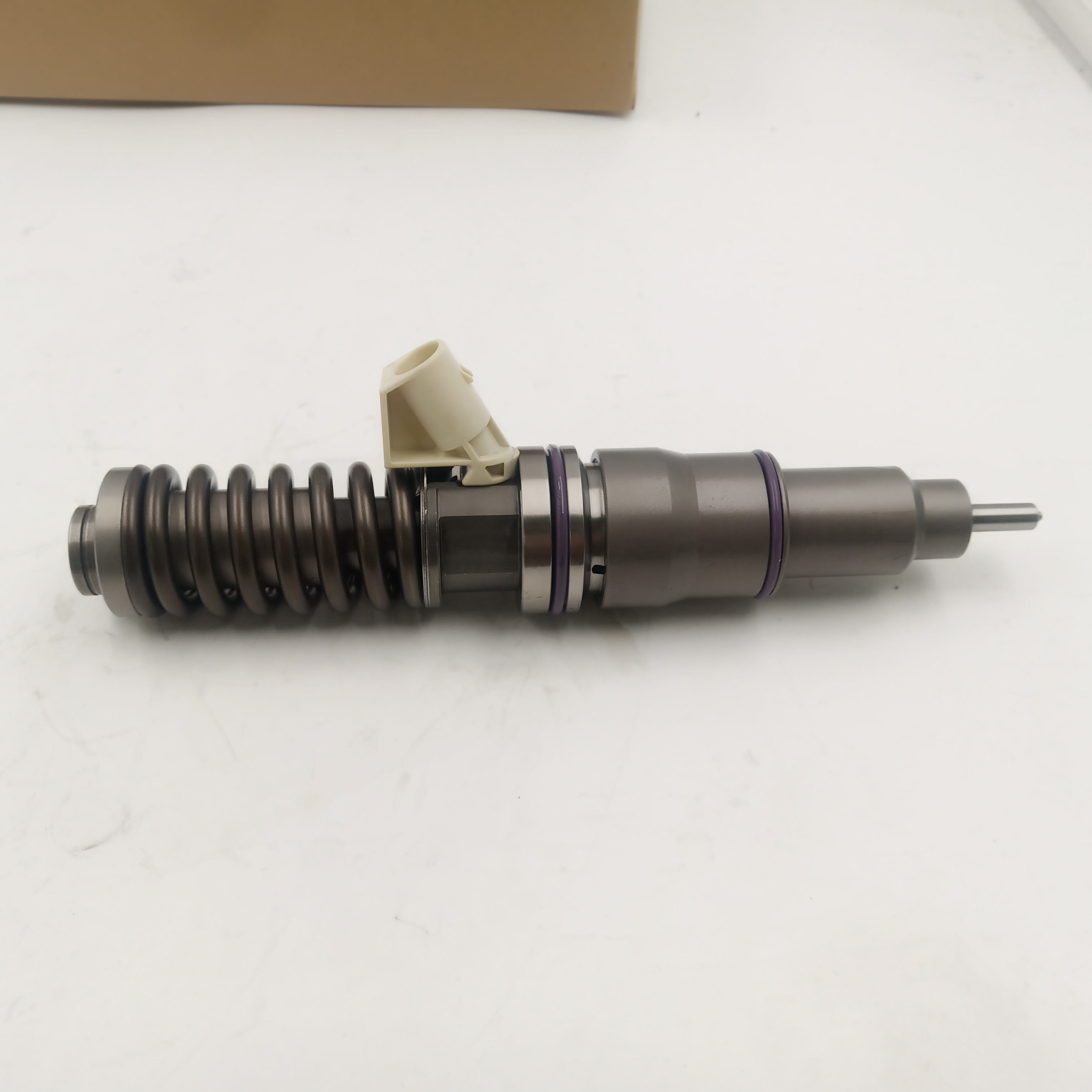 High Performance  Diesel Engine Parts 20430583 Electronic Unit Common Rail Fuel Injector BEBE4C00101 For Diesel Engine