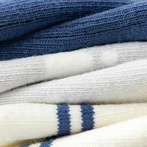 Chaussettes antidérapantes pour enfants, printemps-automne, nouvelles, chaudes, bébé, mignonnes, dessin animé, jacquard, modèle B198, classe A, vente en gros, bouche lâche - Product Image 3