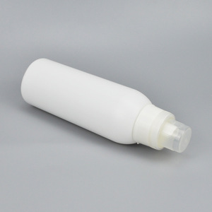 Bouteille en plastique Senno 600 ml avec pompe cylindrique, produits ménagers, emballage cosmétique - Product Image 3