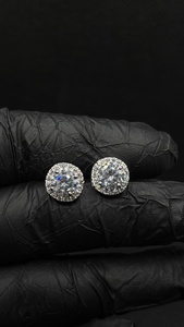 Pendientes de Plata de Ley 925 con Moissanita, Corte Brillante Redondo, con Halo y Cierre de Rosca, para Regalo de Boda o Fiesta - Product Image 1