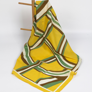 Foulard carré personnalisé 100 % coton, imprimé, doux, pour usage quotidien ou comme cadeau - Product Image 4