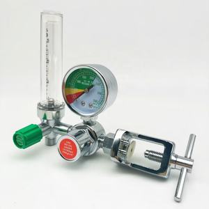 Inhalateur de régulateur d'oxygène médical de type occidental de joug de goupille 20Mpa pour le cylindre de valve CGA870 - Product Image 1