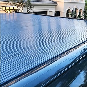 Auvent rétractable motorisé à énergie solaire en alliage d'aluminium, abri pliant automatique anti-pluie, toit à persiennes <span class=keywords><strong>pour</strong></span> villa et sous-sol - Product Image 3