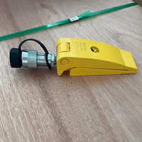 SC05HTB, 5 tonnes, trois vérins hydrauliques et ensemble de boîte à outils avec pompe manuelle, équivalent Enerpac