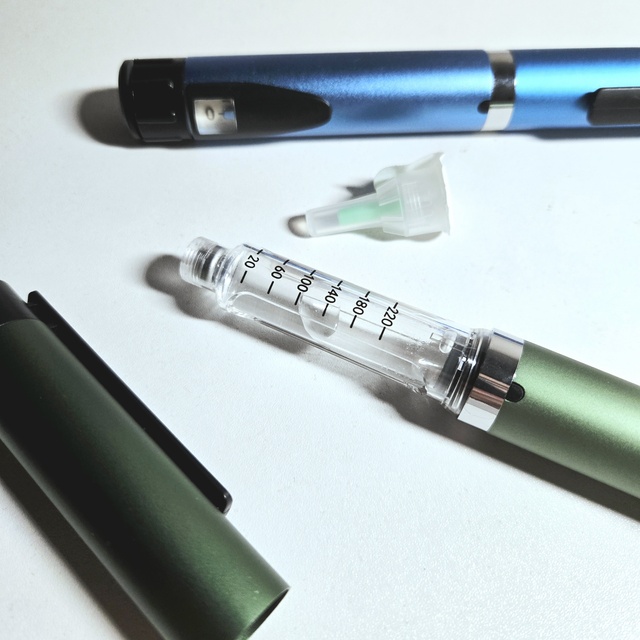 CBD Vape Pens with Adjustable Settings: Customize Your Experience CBD Vape Pens with Adjustable Settings: Customize Your Experience