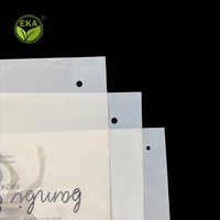 Emballage de sous-vêtements pour bébé écologique biodégradable conception personnalisée réutilisable fermeture éclair imprimé sacs ZipLock