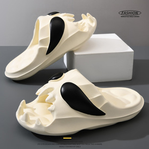 Sandales d'été en EVA pour hommes, antidérapantes, respirantes, à semelle épaisse, tongs d'extérieur, taille 36-45, noir et blanc cassé - Product Image 1