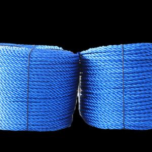 Corde en fibre PP colorée à 3 brins de 8 mm à 30 mm de l'usine chinoise de cordes, idéale pour l'amarage, le remorquage et la levée en milieu maritime - Product Image 3