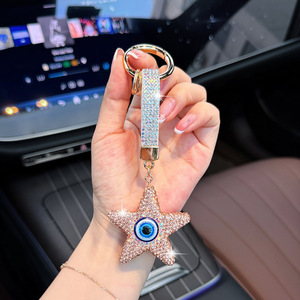 Porte-clés Étoile Mauvais Œil, Porte-clés Bracelet Étoile à Cinq Branches en Strass Scintillant, Anneau de Clé de Voiture Bleu Turc en Cristal Étincelant - Product Image 5