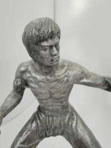 Statua in Resina Personalizzata di Uomo Muscoloso, Scultura 3D Dipinta a Mano Realistica per Decorazione Palestra - Product Image 2