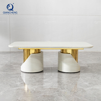 Table basse moderne en marbre SS Furniture avec incrustations dorées, table centrale sculpturale blanche, vente en gros d'usine, mobilier italien minimaliste